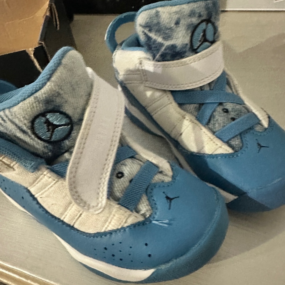 Jordan Blue and White Retro Sneakers with Velcro Strap jean blue 9c